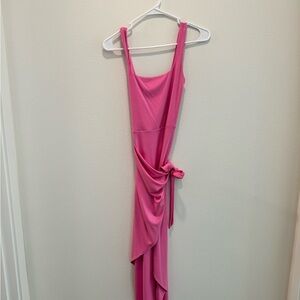 Wilfred Vibrant Pink Sleeveless Top